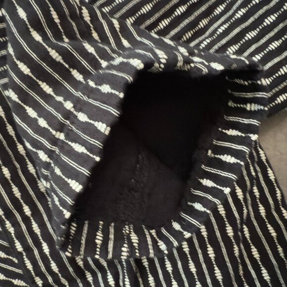 Old Navy Black & White Striped Soft Pants – Size Small - Picture 7 of 12